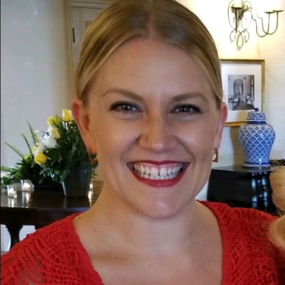 Meet your Posher, Lizzie